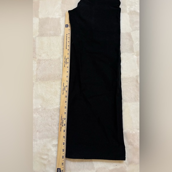 Wilfred Picture Cargos - Picture 3 of 3